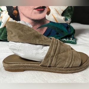 New Tory Burch Suede Sandals